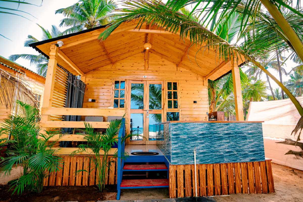 Seafacing With Bathtub